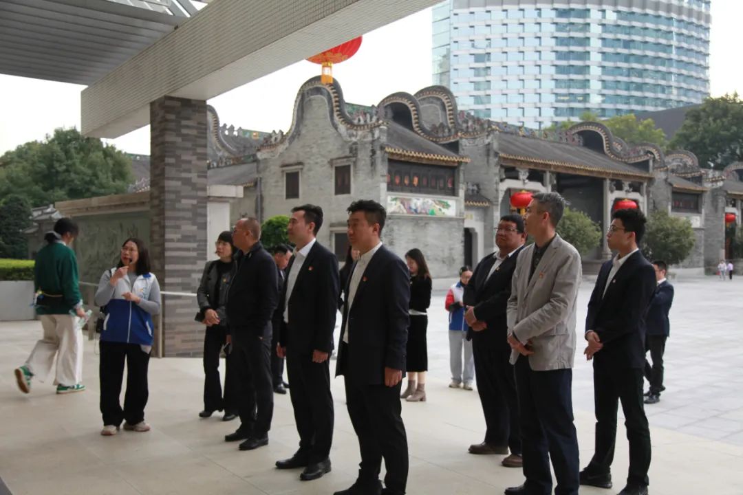 奧威亞黨總支與國新證券廣東分公司黨支部開展黨建共建活動(dòng)1.jpg